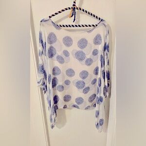 Silk batwing style top